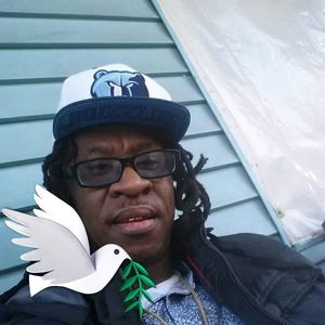 Meet your Posher, Derrick andre